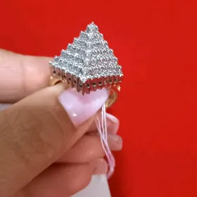 бриллиантовое  кольцо