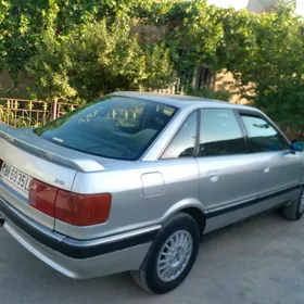 Audi 90 1990