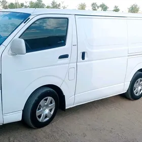 Toyota Hiace 2006