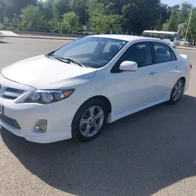 Toyota Corolla 2013