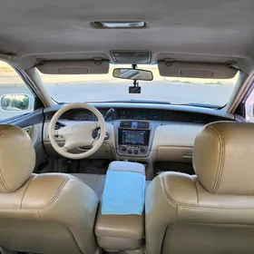 Toyota Avalon 2001