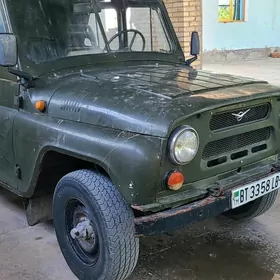 UAZ 469 1989