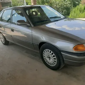 Opel Astra 1993