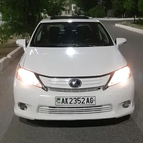 Lexus HS 2010