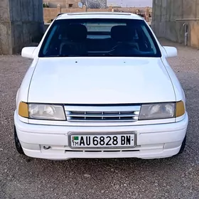 Opel Vectra 1990