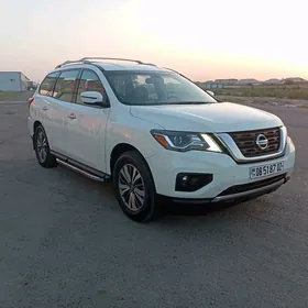 Nissan Pathfinder 2021