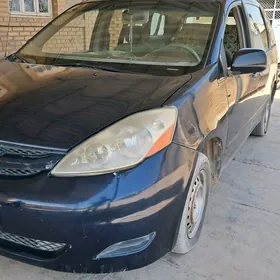 Toyota Sienna 2006