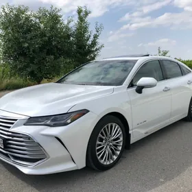 Toyota Avalon 2019