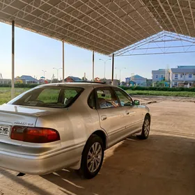 Toyota Avalon 1999