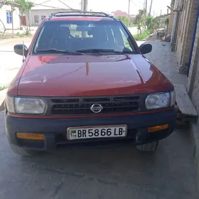 Nissan Pathfinder 1997