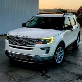 Ford Explorer 2019