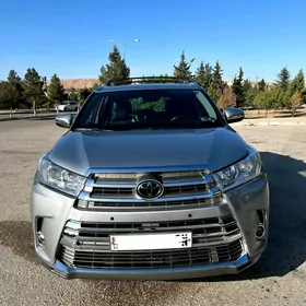 Toyota Highlander 2017