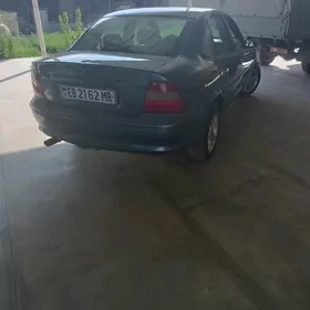 Opel Vectra 1999