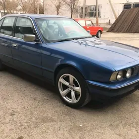 BMW 520 1988