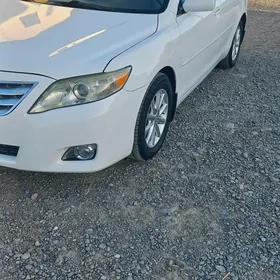 Toyota Camry 2011