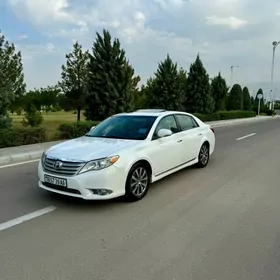 Toyota Avalon 2011