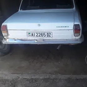 Gaz 24 1990