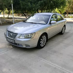 Hyundai Sonata 2009