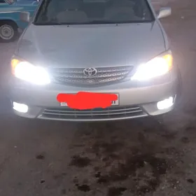 Toyota Camry 2003