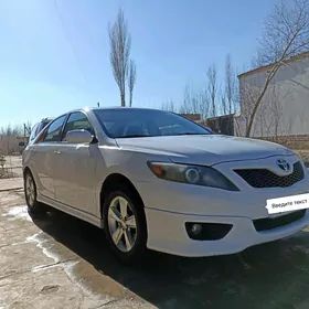 Toyota Camry 2010