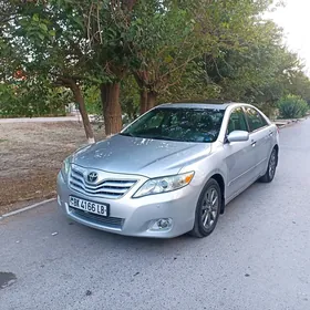 Toyota Camry 2010