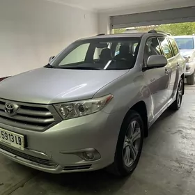 Toyota Highlander 2011