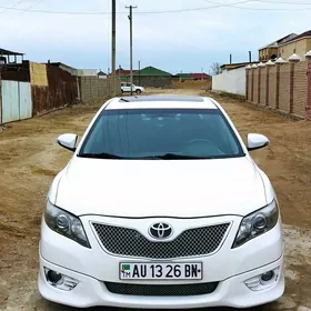 Toyota Camry 2010