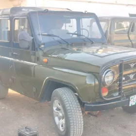 UAZ 469 1998