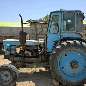 MTZ 80 2000