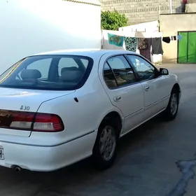 Infiniti Q 1998