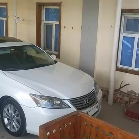 Lexus ES 350 2011