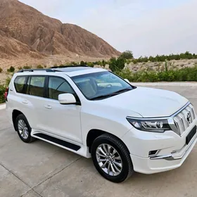 Toyota Land Cruiser Prado 2022