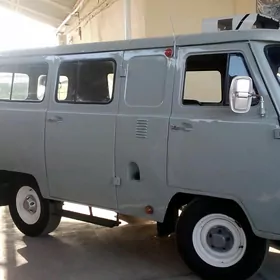 UAZ 2206 1985