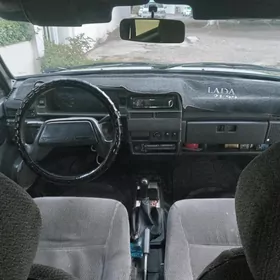 Lada 21099 2003