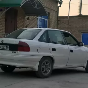 Opel Astra 1995