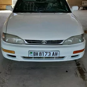 Toyota Camry 1992