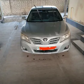 Toyota Camry 2010