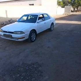 Toyota Camry 1991