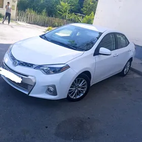 Toyota Corolla 2014