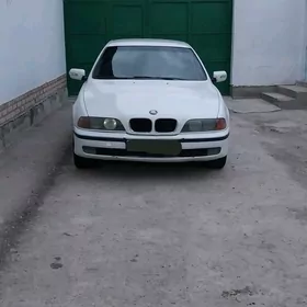 BMW E39 1996