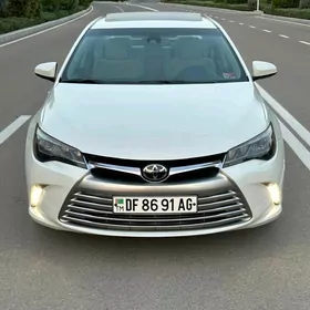 Toyota Camry 2016