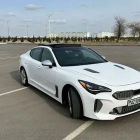 Kia Stinger 2018