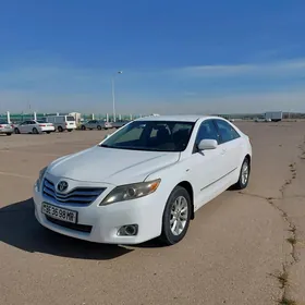 Toyota Camry 2010