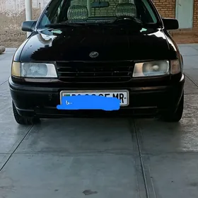 Opel Vectra 1992