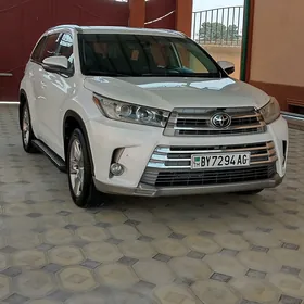 Toyota Highlander 2019