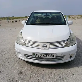 Nissan Versa 2010