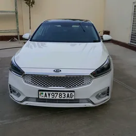 Kia Cadenza 2016