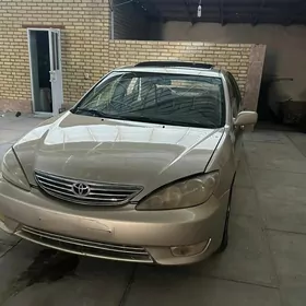 Toyota Camry 2003