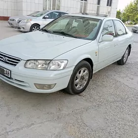 Toyota Camry 1998