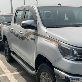 Toyota Hilux 2024